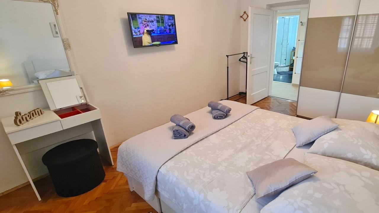 Apartment Sara Poljud Spalato Esterno foto